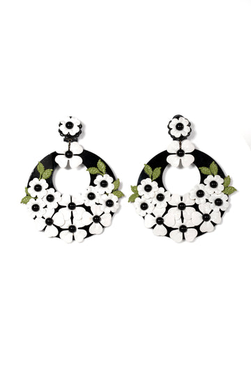 Black Resin Hoops With Ivory Flower Details - La Jolla