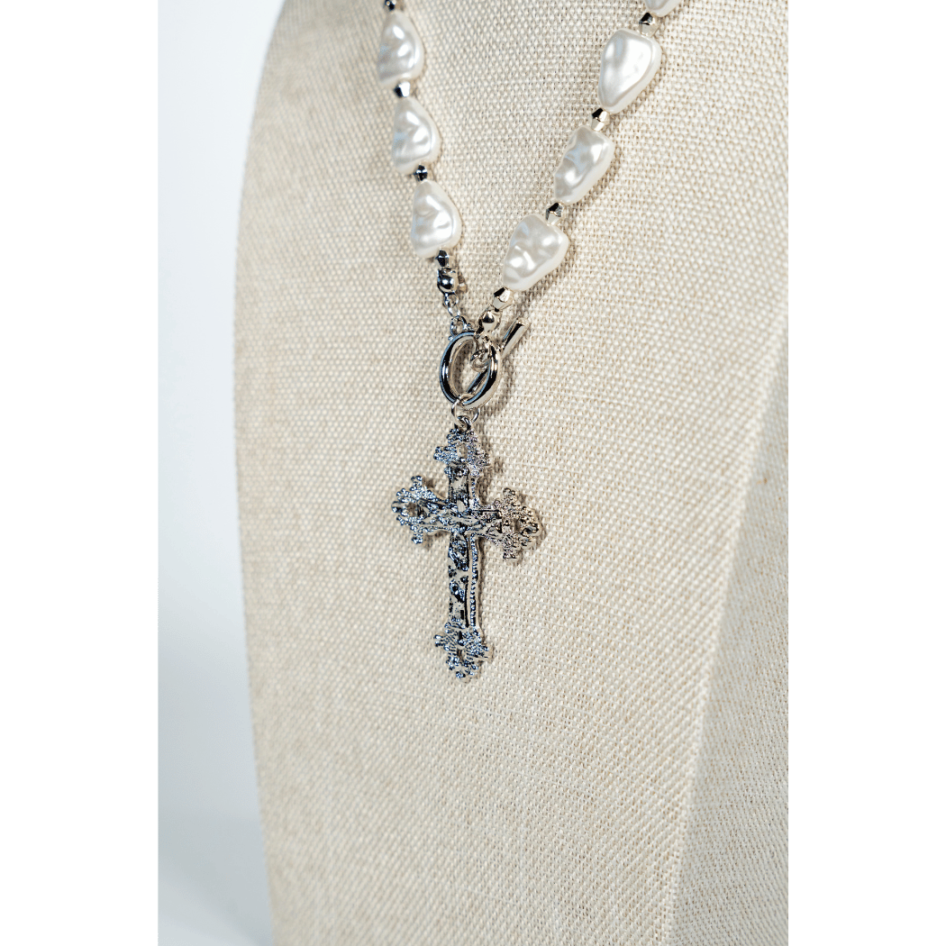 Baroque Inspired Pearl And Cross Necklace in Silver - La Jolla