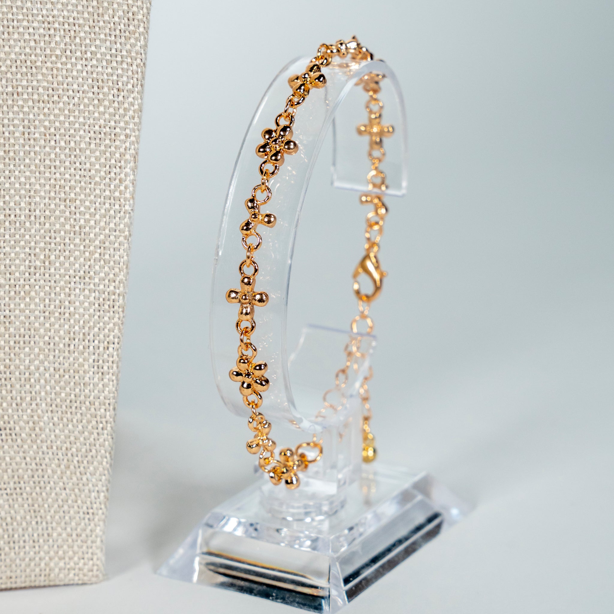 Lace Bracelet in Golden Tone - La Jolla